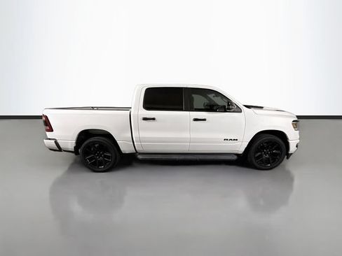 Used 2023 RAM 1500 Laramie AWD/4WD image 8