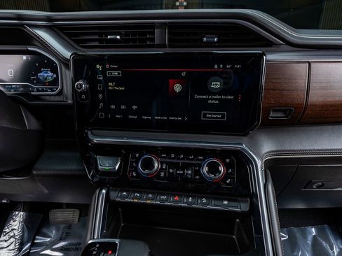 Used 2023 GMC Sierra 1500 Denali Ultimate image 24