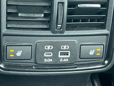 Certified 2025 Subaru Forester Touring AWD/4WD image 19