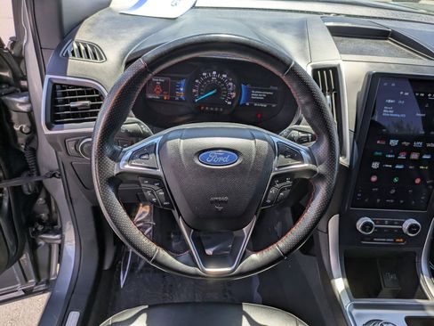 Certified 2022 Ford Edge ST-Line AWD/4WD image 18