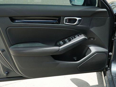 Used 2025 Honda Civic Sport Touring image 13