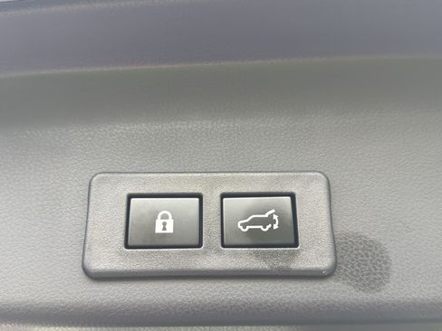 Used 2025 Subaru Ascent Touring AWD/4WD image 52
