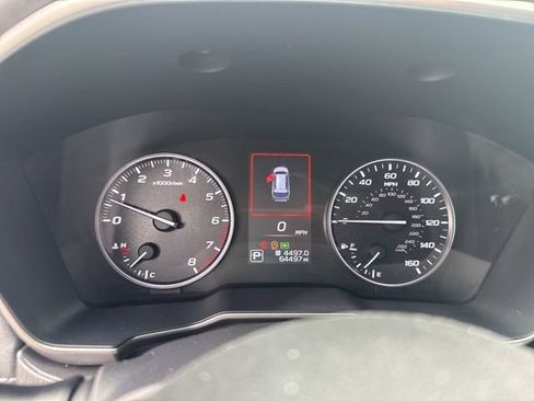 Used 2020 Subaru Outback Limited XT w/ Popular Package #2 AWD/4WD image 10