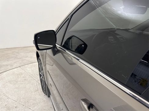 Used 2018 Subaru Forester 2.0XT Touring image 17