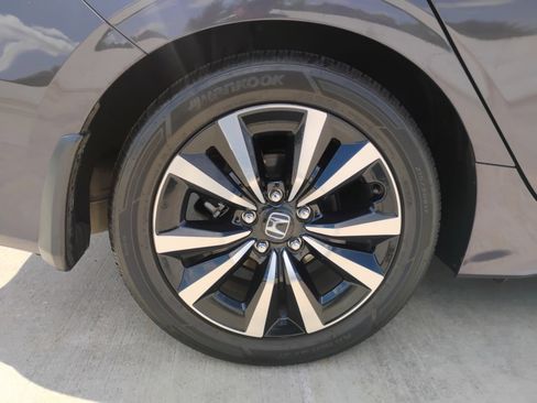 Certified 2022 Honda Civic EX-L image 23