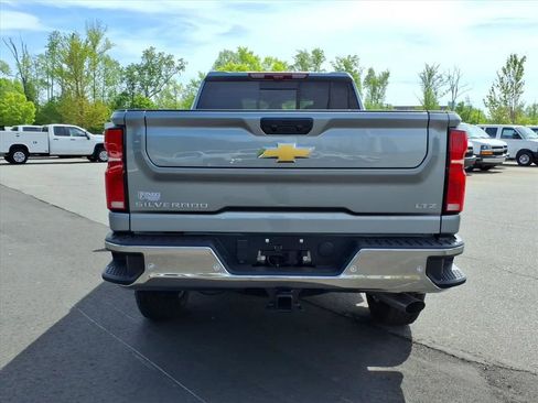 New 2026 Chevrolet Silverado 2500 LTZ w/ LTZ Premium Package AWD/4WD image 31