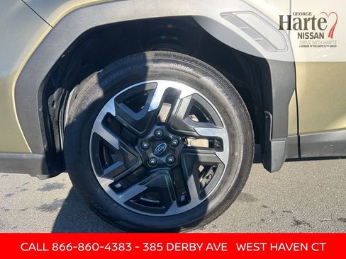 Used 2025 Subaru Forester Limited AWD/4WD image 21