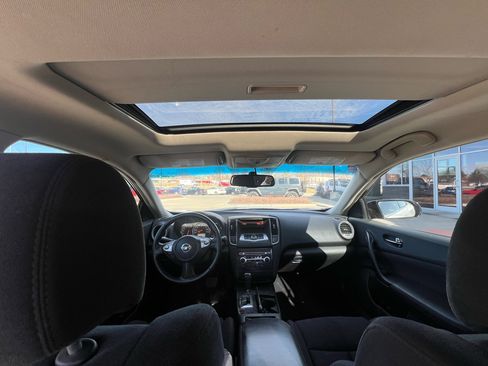 Used 2014 Nissan Maxima 3.5 S image 10