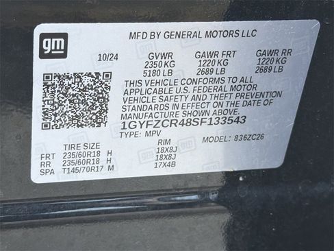 Used 2025 Cadillac XT4 Premium Luxury image 36