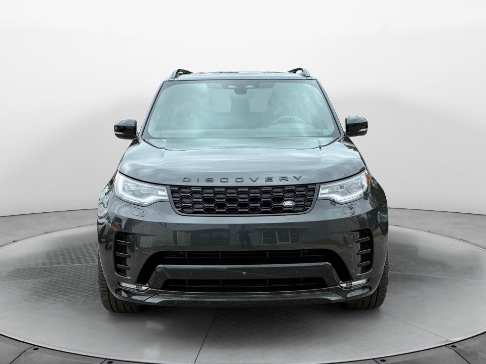 Certified 2025 Land Rover Discovery Dynamic SE AWD/4WD image 2