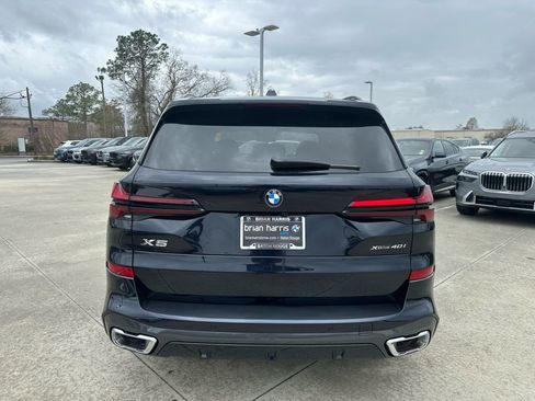New 2026 BMW X5 xDrive40i w/ M Sport Package AWD/4WD image 5