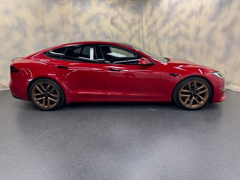Used 2022 Tesla Model S AWD/4WD image 9