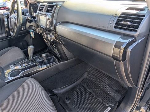 Used 2015 Toyota 4Runner Trail image 18