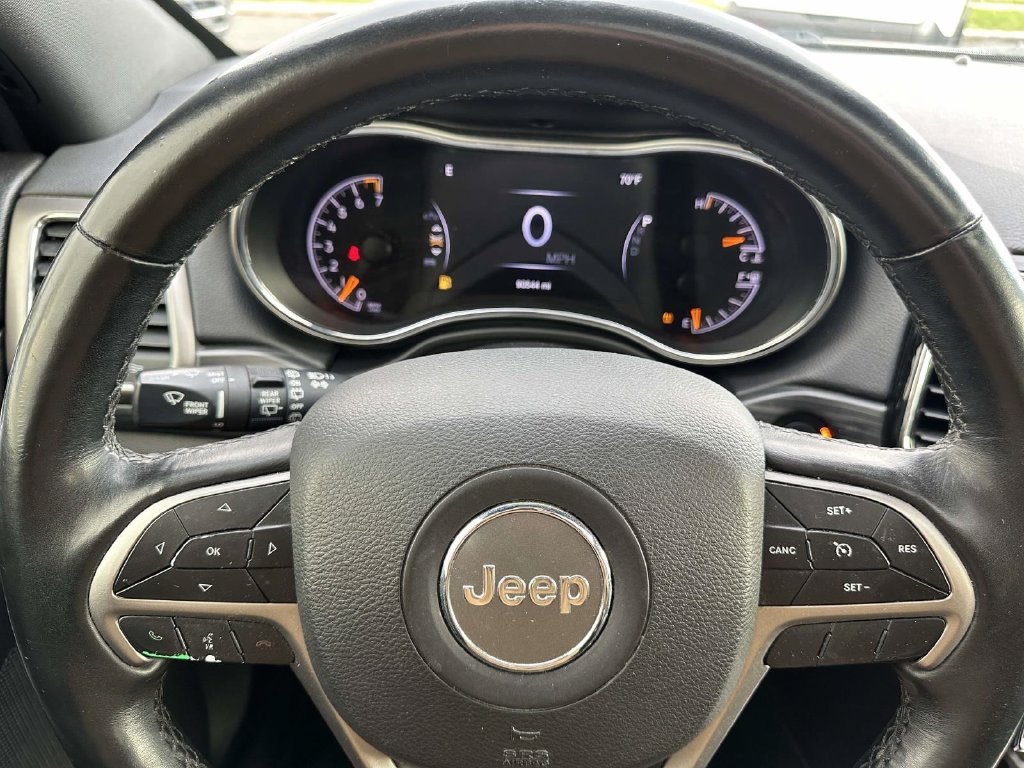 Used 2019 Jeep Grand Cherokee Altitude AWD/4WD image 23