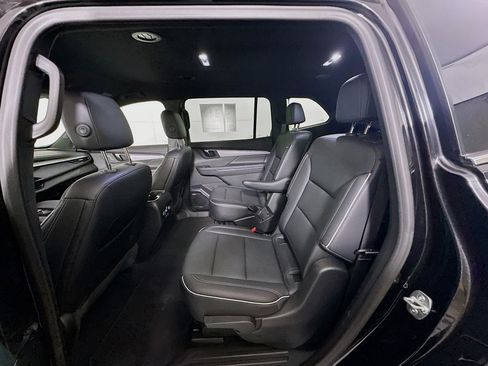 Used 2025 Buick Enclave Preferred image 26