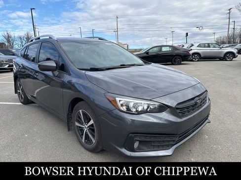 Used 2023 Subaru Impreza Premium image 7