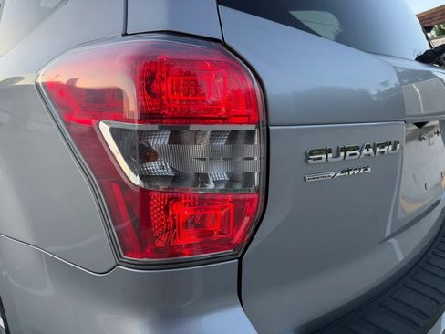 Used 2015 Subaru Forester 2.5i Premium w/ All-Weather Package AWD/4WD image 29