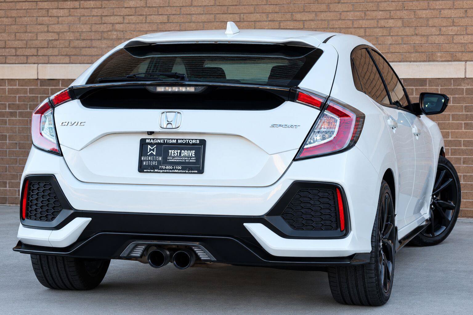 Used 2017 Honda Civic Sport image 11