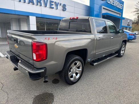Used 2017 Chevrolet Silverado 1500 LTZ w/ Sport Package image 5