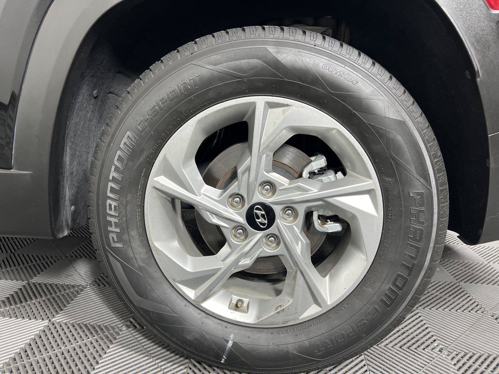 Used 2022 Hyundai Tucson SEL FWD image 18