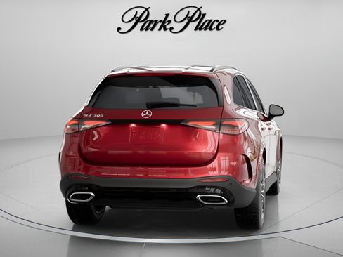 Certified 2026 Mercedes-Benz GLC 300 image 18