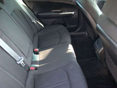 Used 2020 Kia Optima LX image 15