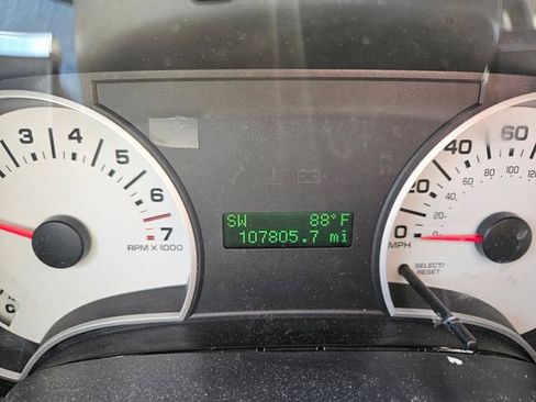 Used 2010 Ford Explorer Sport Trac XLT RWD image 12