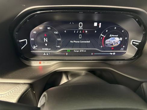 Used 2022 GMC Yukon Denali AWD/4WD image 18