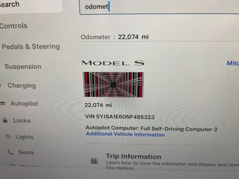 Used 2022 Tesla Model S Plaid image 14