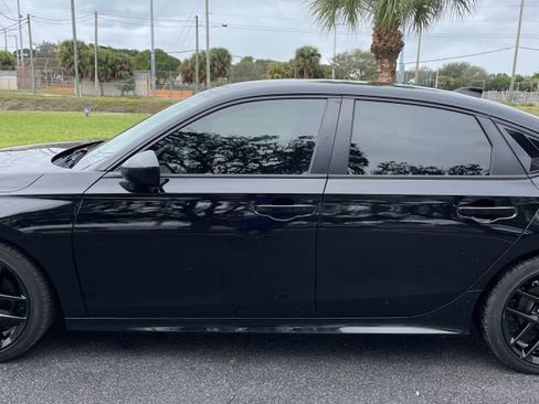 Used 2023 Honda Civic Sport image 4