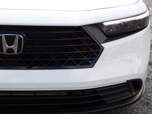 New 2026 Honda Accord LX image 9