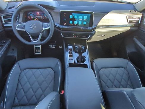 New 2026 Volkswagen Atlas SEL Premium R-Line image 18