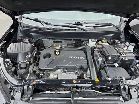 Used 2022 Chevrolet Equinox LT image 7