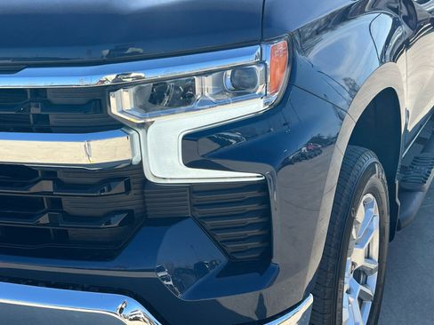 Used 2022 Chevrolet Silverado 1500 LT image 4