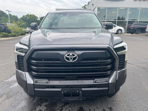 Used 2023 Toyota Tundra SR5 w/ SR5 Convenience Package AWD/4WD image 9