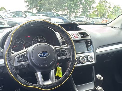 Used 2016 Subaru Crosstrek 2.0i Premium AWD/4WD image 10