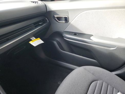 New 2025 Kia K4 EX FWD image 12