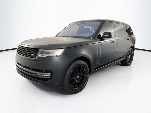 Used 2023 Land Rover Range Rover Long Wheelbase SE AWD/4WD image 1
