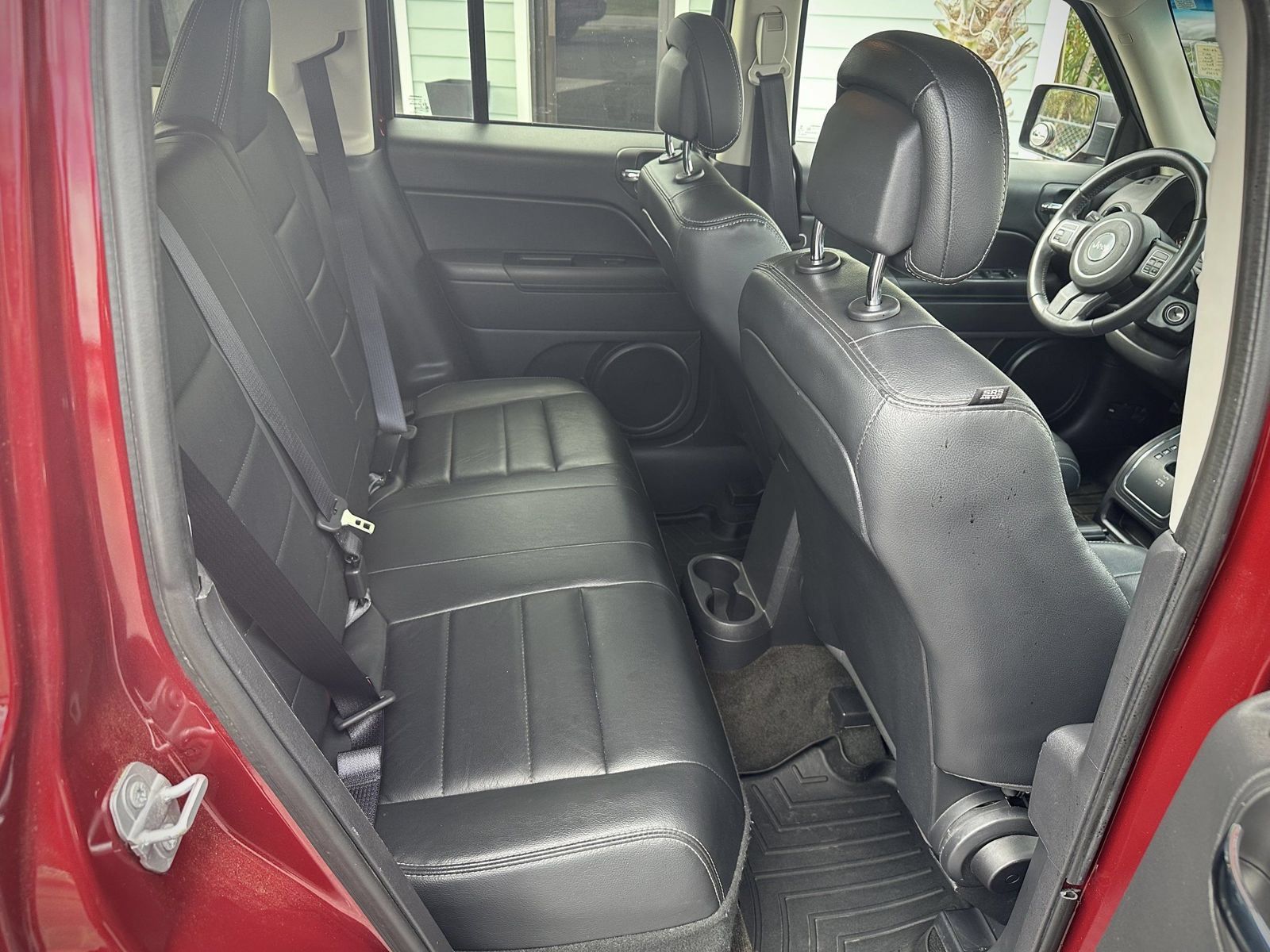 Used 2017 Jeep Patriot High Altitude AWD/4WD image 7