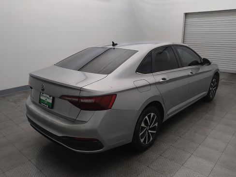 Used 2022 Volkswagen Jetta S image 9