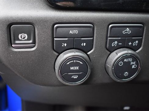 Certified 2025 Chevrolet Silverado 1500 LT w/ All Star Edition Plus image 22