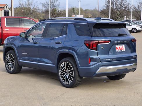 New 2026 GMC Terrain Denali image 3