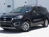Used 2017 Kia Sorento LX image 6