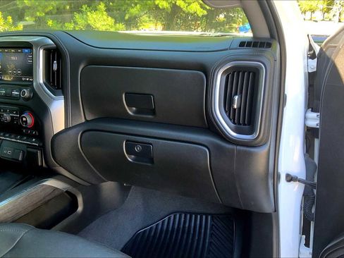 Used 2022 Chevrolet Silverado 1500 LTZ w/ Safety Package II image 18