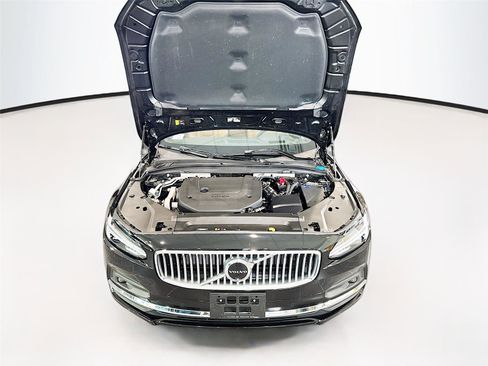 Used 2024 Volvo S90 B6 Ultimate AWD/4WD image 28