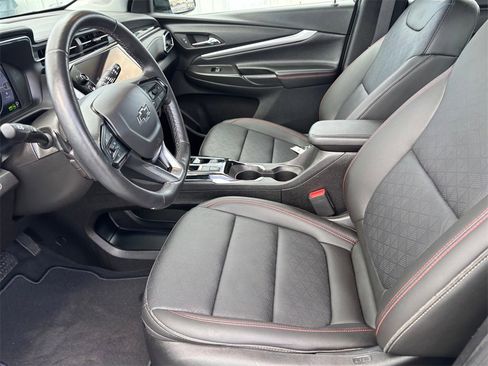 Used 2023 Chevrolet Bolt EUV Premier w/ Sun & Sound Package image 10