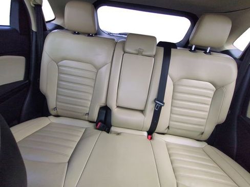 Used 2018 Ford Edge SEL w/ Equipment Group 201A image 22