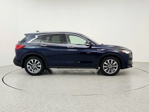 Used 2022 INFINITI QX50 Luxe AWD/4WD image 4