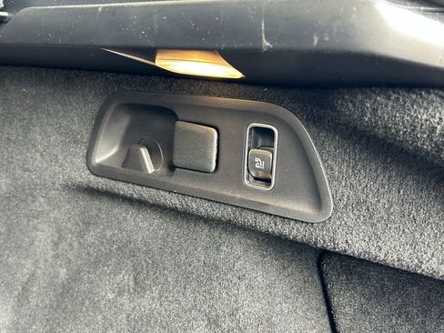 Used 2023 Mercedes-Benz GLE 53 AMG 4MATIC Coupe w/ Parking Assistance Package image 59