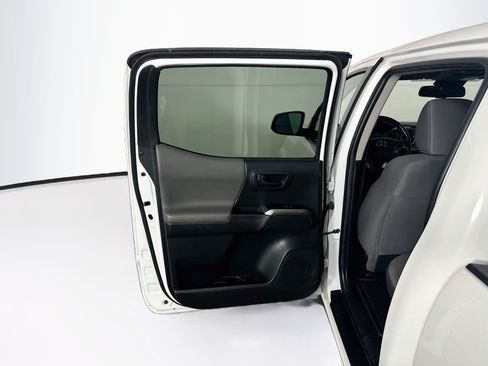 Used 2023 Toyota Tacoma SR5 RWD image 25